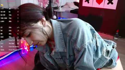 Meredith Alessandra online show from November 2025 04:56:01 AM