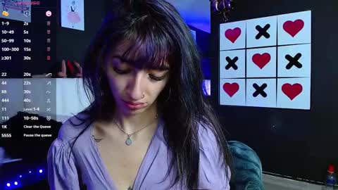 Meredith Alessandra online show from November 2025 05:00:02 AM