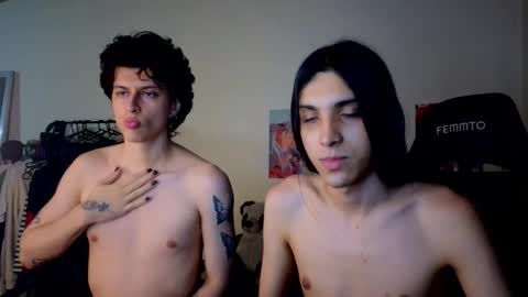 Snapshot of gowther__ chatting on October 2025 10:37:01 PM angelito tu novio online show from October 2025 10:37:01 PM