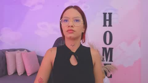 Snapshot of gracehall chatting on December 2025 01:39:02 PM Grace online show from December 2025 01:39:02 PM