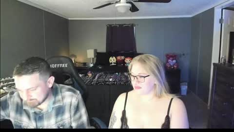Snapshot of graniteaura chatting on May 2026 01:00:01 AM graniteaura online show from May 2026 01:00:01 AM