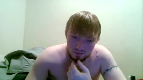 Snapshot of gravewalker22 chatting on February 2026 03:14:02 AM gravewalker22 online show from February 2026 03:14:02 AM