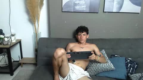 Snapshot of grecia_millercol chatting on January 2025 02:27:01 AM grecia_millercol online show from January 2025 02:27:01 AM