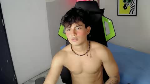 Snapshot of green_xox chatting on November 2025 09:51:02 PM GREEN online show from November 2025 09:51:02 PM