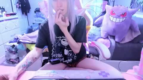 GreenEyedLovexo online show from February 2025 11:24:01 PM