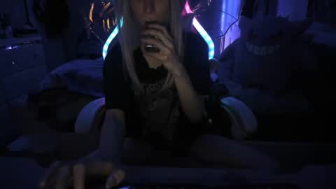 GreenEyedLovexo online show from February 2025 05:47:02 AM