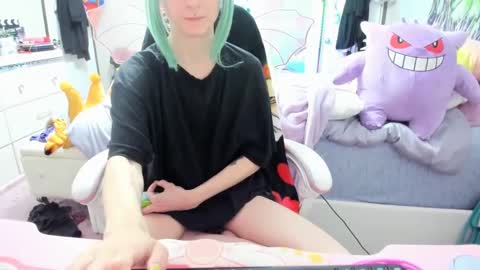 GreenEyedLovexo online show from September 2025 04:10:02 PM