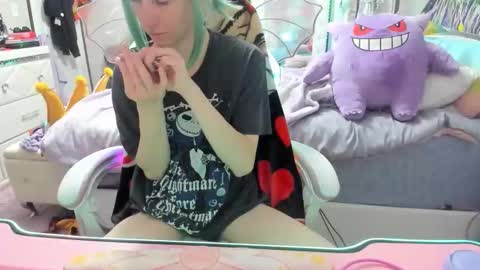 GreenEyedLovexo online show from October 2025 07:36:02 PM