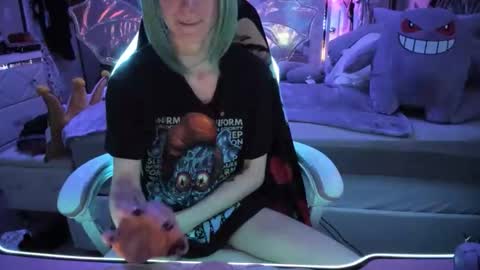 GreenEyedLovexo online show from November 2025 06:13:01 AM