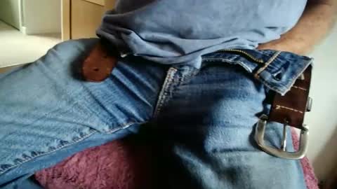 Snapshot of greenforestguy chatting on October 2025 08:58:01 AM greenforestguy online show from October 2025 08:58:01 AM