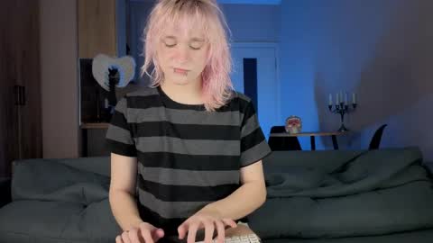 Greg-independent model online show from March 2026 10:34:02 PM