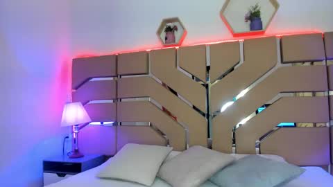 greidy_baker online show from September 2025 03:06:02 AM