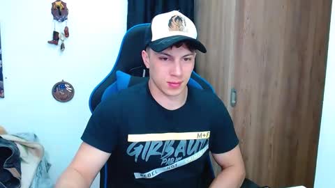 griego01 online show from February 2025 02:30:01 AM