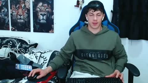 griego01 online show from March 2025 07:10:02 PM