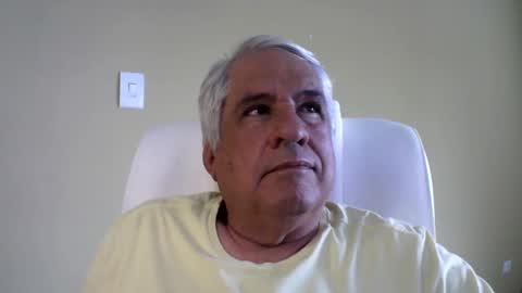 Snapshot of grisa01 chatting on February 2025 02:18:01 PM grisa01 online show from February 2025 02:18:01 PM