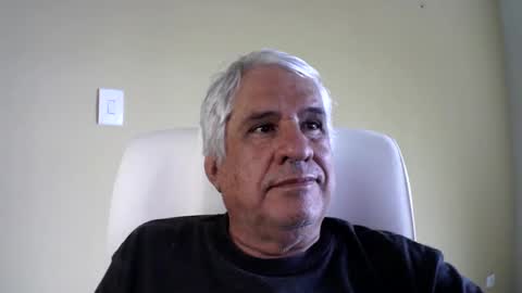 Snapshot of grisa01 chatting on February 2025 12:37:02 PM grisa01 online show from February 2025 12:37:02 PM