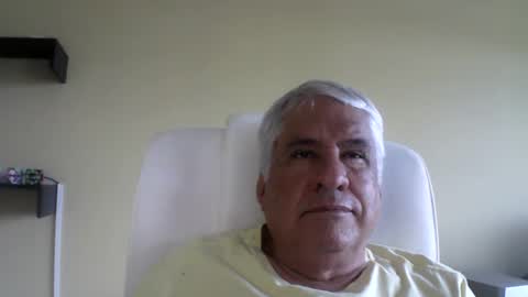 Snapshot of grisa01 chatting on November 2025 12:27:02 PM grisa01 online show from November 2025 12:27:02 PM