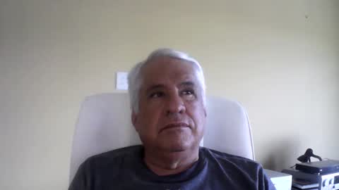 Snapshot of grisa01 chatting on November 2025 02:04:01 PM grisa01 online show from November 2025 02:04:01 PM