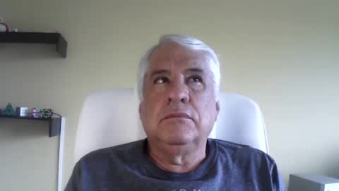 Snapshot of grisa01 chatting on November 2025 12:11:01 PM grisa01 online show from November 2025 12:11:01 PM