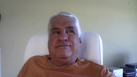 Snapshot of grisa01 chatting on November 2025 01:59:02 PM grisa01 online show from November 2025 01:59:02 PM