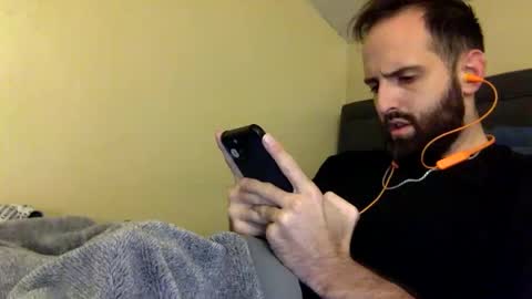 Snapshot of grobs123 chatting on November 2025 12:32:01 AM grobs123 online show from November 2025 12:32:01 AM