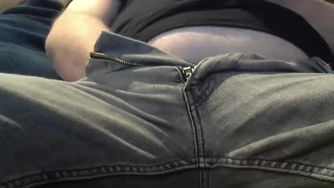 Snapshot of grrguy1 chatting on December 2024 06:19:01 AM GrrGuy1 online show from December 2024 06:19:01 AM