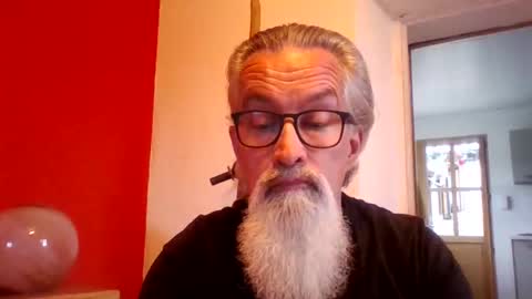 Grybear online show from December 2024 10:56:01 AM