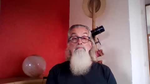 Grybear online show from November 2025 12:04:01 PM