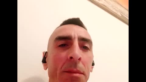 Snapshot of guanchoe chatting on February 2025 06:00:02 PM guanchoe online show from February 2025 06:00:02 PM