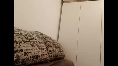 Snapshot of guanchoe chatting on October 2025 11:09:02 PM guanchoe online show from October 2025 11:09:02 PM