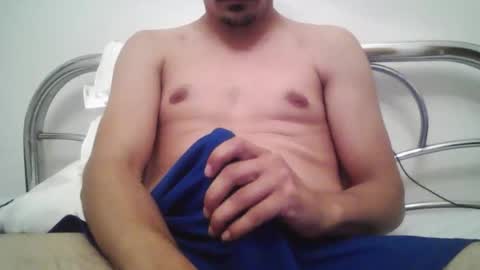 Snapshot of guapete_21x chatting on October 2025 07:03:02 PM guapete 21x online show from October 2025 07:03:02 PM