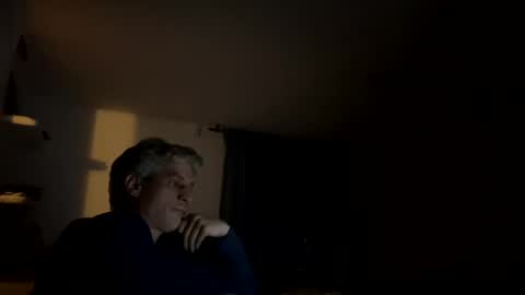 Snapshot of guardiannif_ chatting on January 2025 03:15:01 AM guardiannif_ online show from January 2025 03:15:01 AM