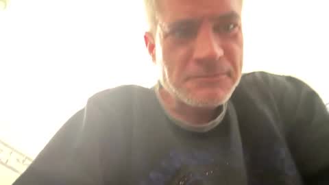 Snapshot of guardiannif_ chatting on March 2025 03:27:01 PM guardiannif_ online show from March 2025 03:27:01 PM