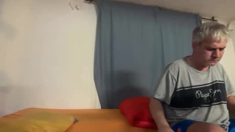 Snapshot of guardiannif_ chatting on February 2026 10:25:02 PM guardiannif_ online show from February 2026 10:25:02 PM