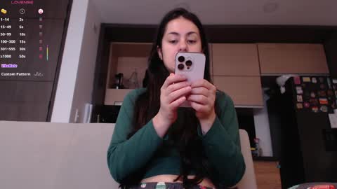 Snapshot of guccipussy1 chatting on June 2026 01:25:02 PM Elena online show from June 2026 01:25:02 PM