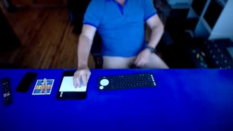 guesswhatigot2 online show from November 2025 05:40:02 AM