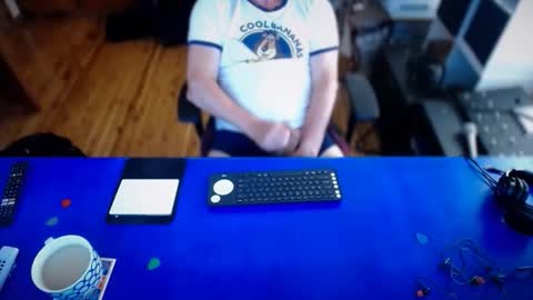 guesswhatigot2 online show from December 2025 07:04:02 AM