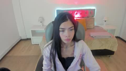 Snapshot of guggahell chatting on March 2026 12:22:01 PM Guggahell online show from March 2026 12:22:01 PM