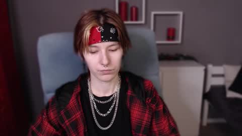 guitarandangell online show from January 2026 04:42:02 PM