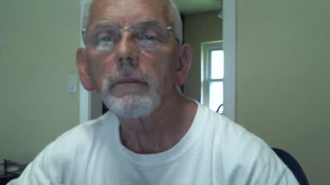 Snapshot of gulfcoast1952 chatting on December 2024 09:11:01 PM Roy online show from December 2024 09:11:01 PM