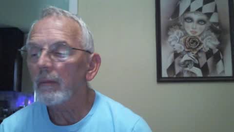 Snapshot of gulfcoast1952 chatting on December 2024 02:12:01 PM Roy online show from December 2024 02:12:01 PM