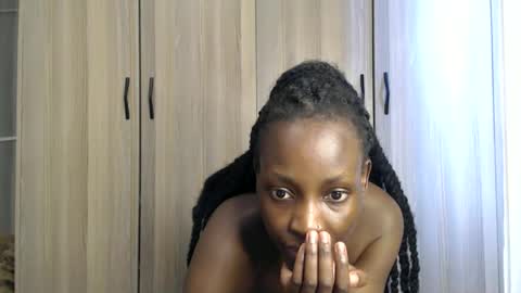 Miss Incredible online show from September 2025 11:12:02 AM