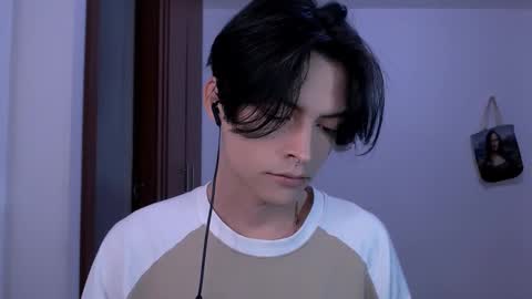 Snapshot of gunther_hda chatting on February 2025 11:35:01 PM gunther online show from February 2025 11:35:01 PM