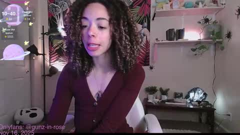 Kylie online show from November 2025 05:18:01 PM