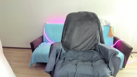 guy_liam1 online show from December 2024 03:38:02 PM