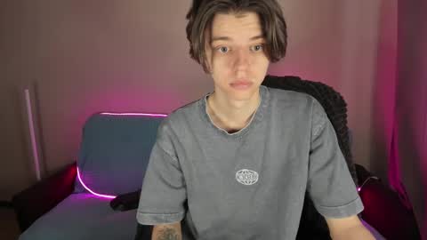 guy_liam1 online show from February 2025 06:20:02 AM