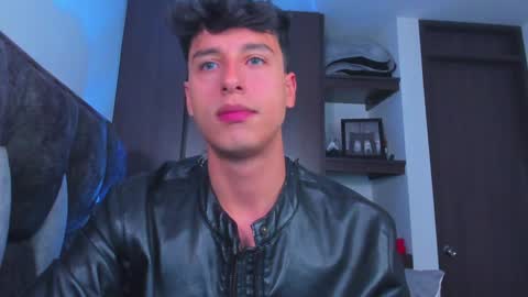 Snapshot of guy_twinks chatting on January 2025 08:56:01 PM Gabriel online show from January 2025 08:56:01 PM