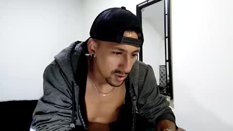 Snapshot of guykarim chatting on January 2025 07:21:01 PM karim online show from January 2025 07:21:01 PM