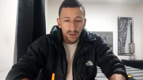 Snapshot of guykarim chatting on April 2026 11:16:01 AM karim online show from April 2026 11:16:01 AM
