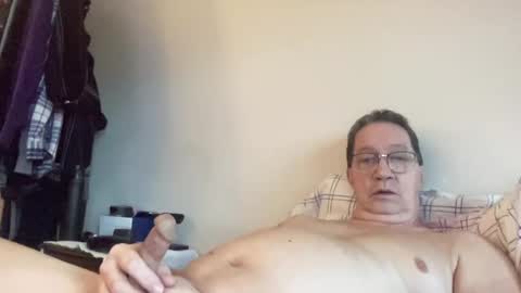 Snapshot of gwashere4u chatting on March 2025 07:06:02 PM gwashere4u online show from March 2025 07:06:02 PM